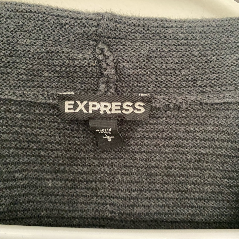 Coach Scarf with Express Cardigan. - Picture 3 of 3